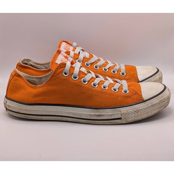 Converse CTAS UNISEX Low Neon Orange Canvas Sneakers Shoes Size WOMENS 11/MENS 9 - Picture 2 of 7